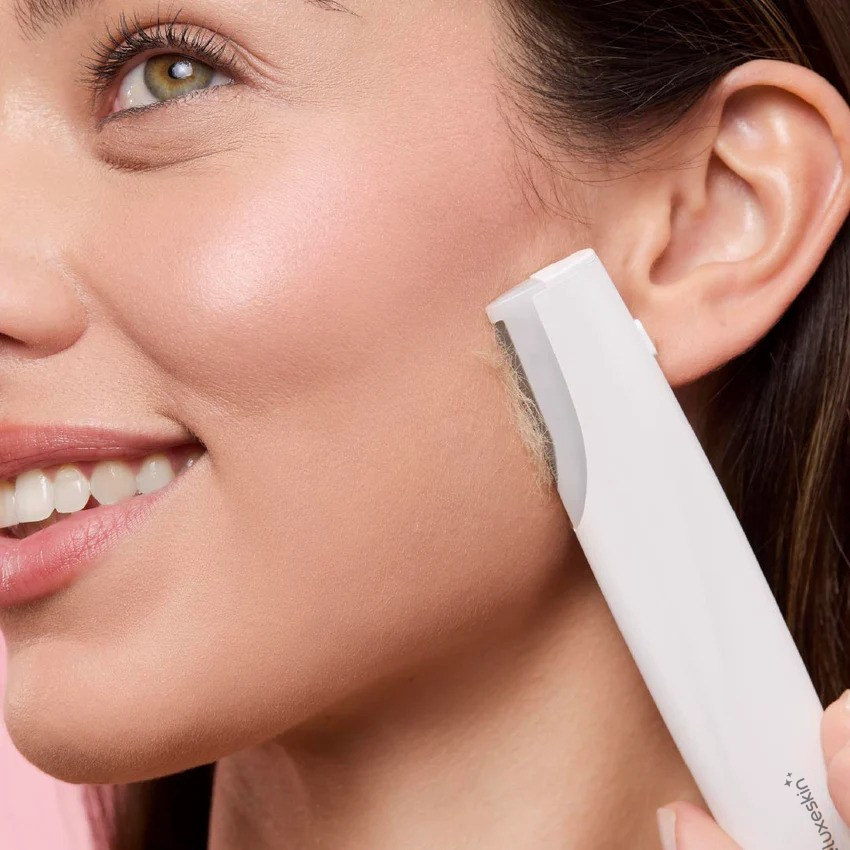 Nuda™ Dermaplaning Tool